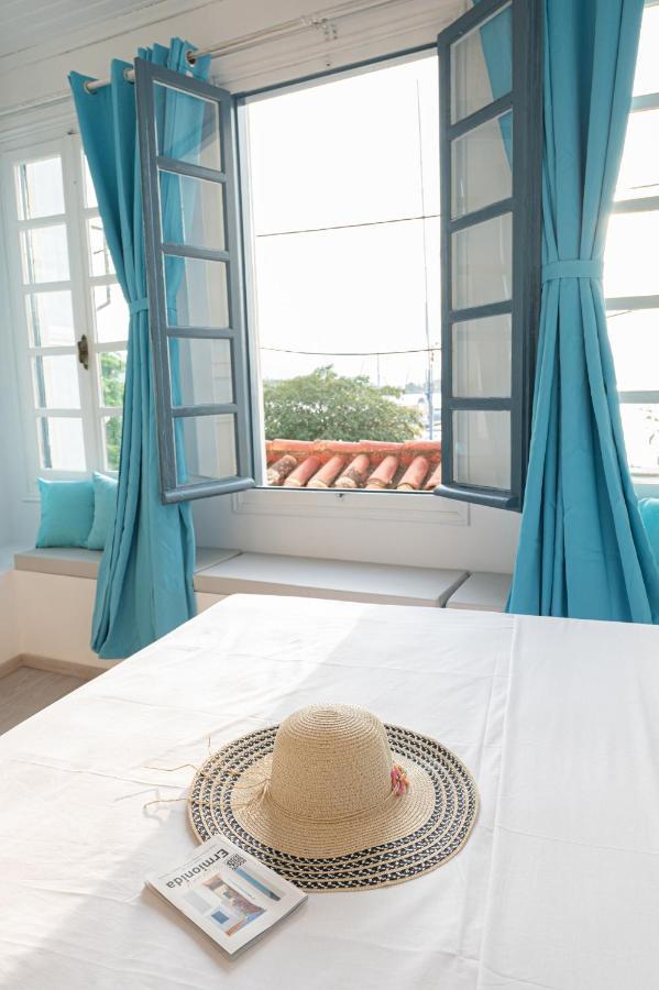 The White Rose Apartment Poros Town Dış mekan fotoğraf